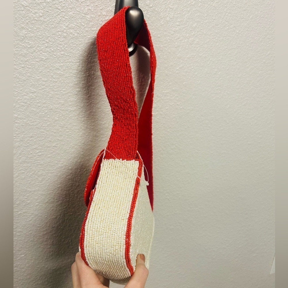 Handcrafted Red Rose Beaded Shoulder Bag - Picture 4 of 6